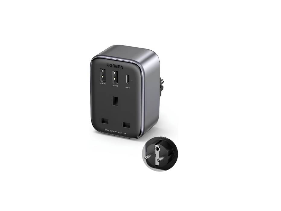 UGREEN 4-in-1 30W with 3 USB Ports, Type G 3 Pin to Euro C Plug Travel Converter Adapter