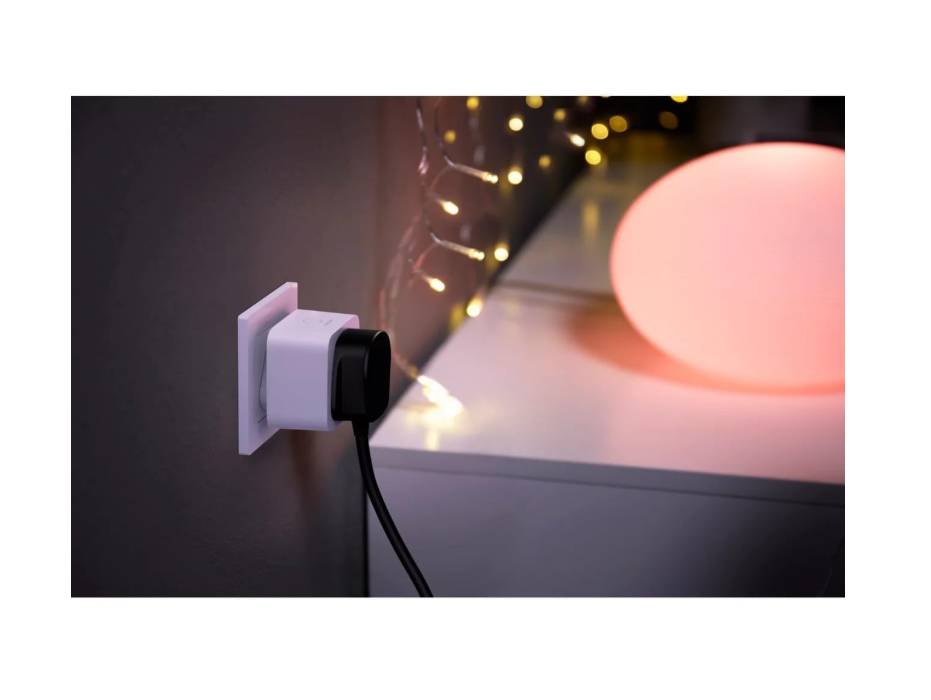 Philips Hue Smart Plug for Smart Home Automation. Works with Alexa, Google Assistant and Apple Homekit, White