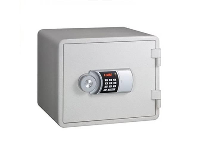 Eagle YESM-015D Fire Resistant Safe, Digital Lock (White) - Altimus